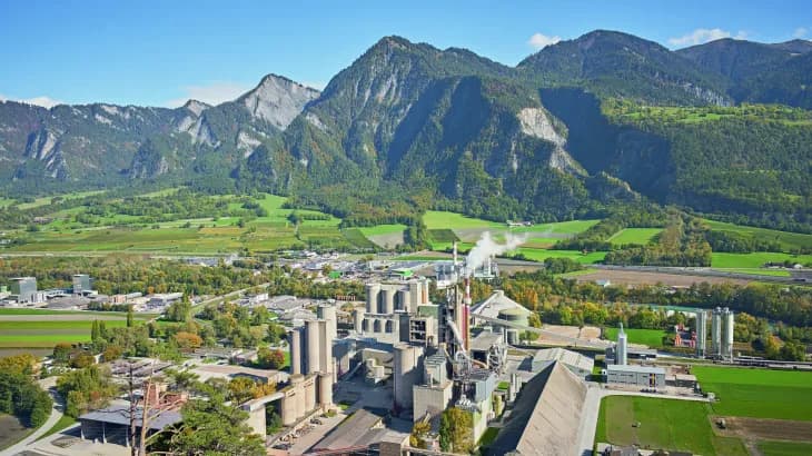 Holcim Besichtigung: Zementwerk in Untervaz